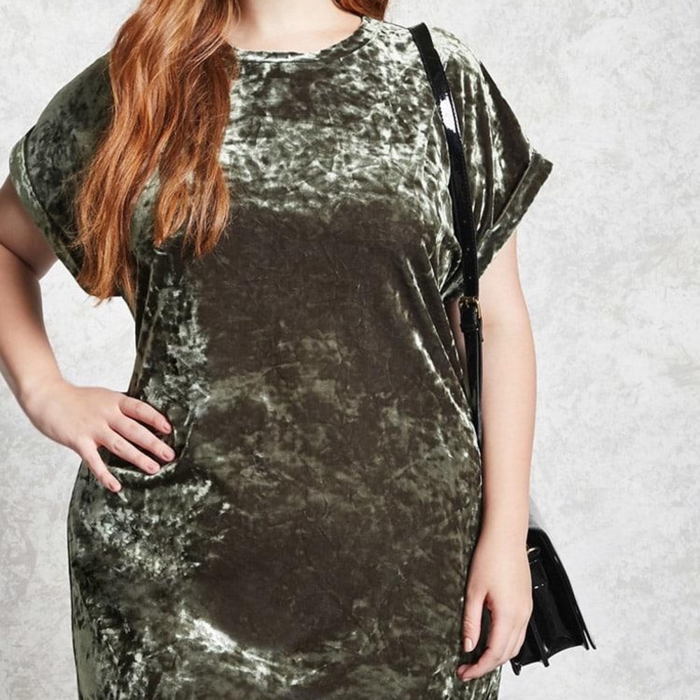 Forever 21 Plus Green Crushed Velvet Dress